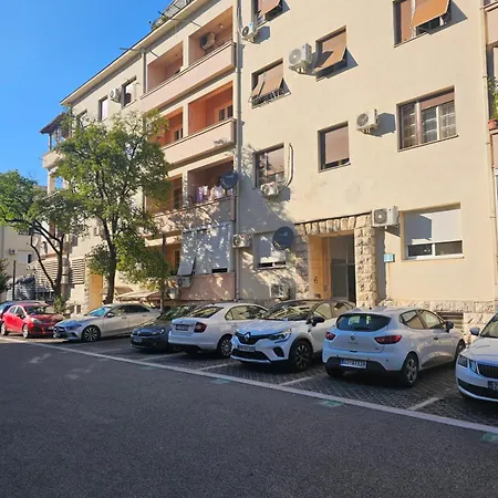 Apartment K8 Center *